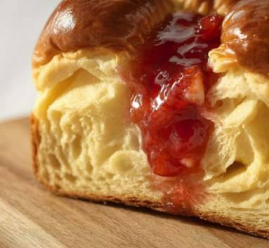 Brioche dorée maison au sucre