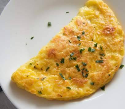 Omelette moelleuse au fromage