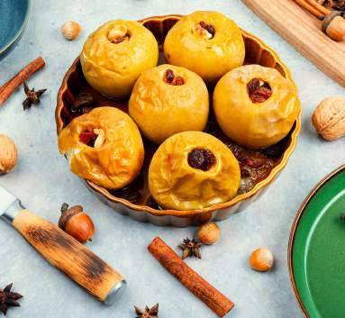 Pommes chaudes à la cannelle